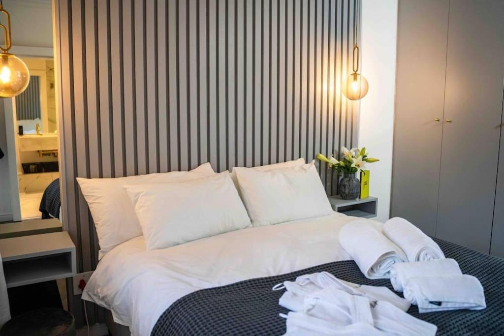 The Bae In Camps Bay Apartment